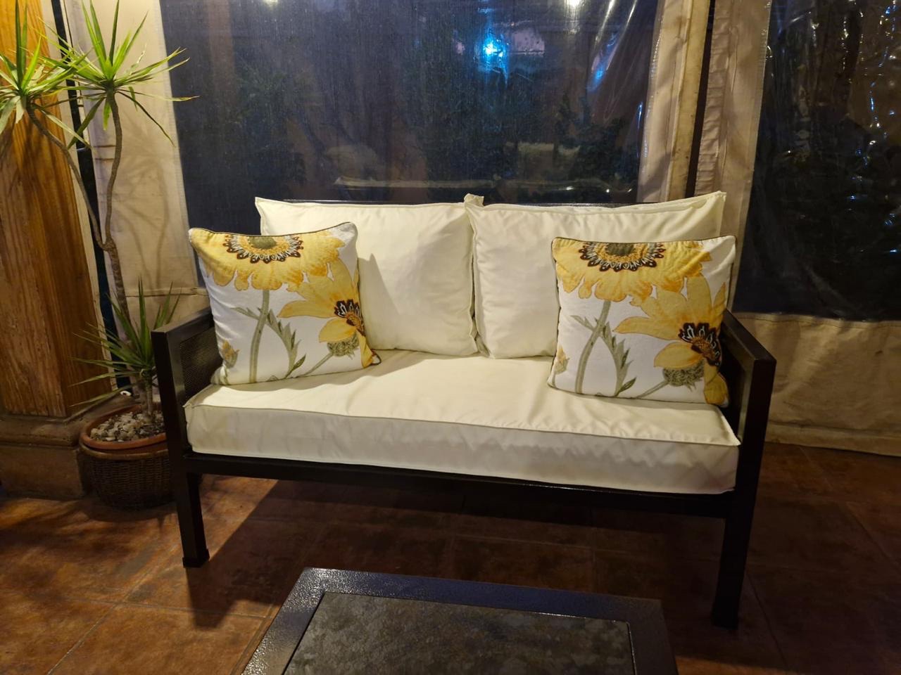 e1e12e29-e309-4e33-b79f-44ab184994d7